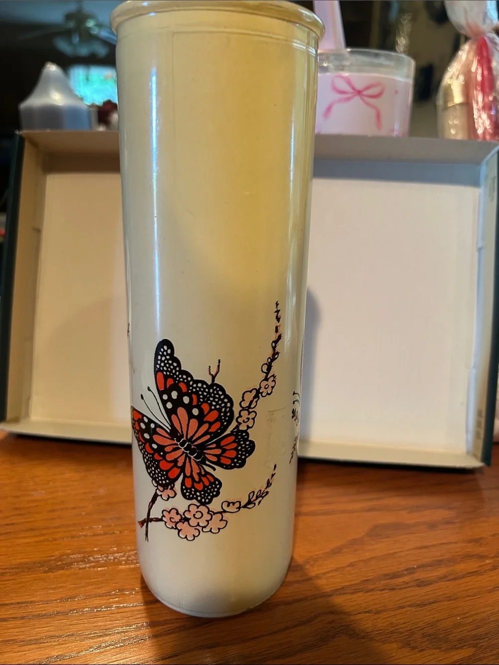 Vintage 1970 cylinder candle